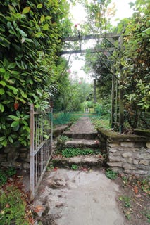 /international/fr/treigny-burgundy-120089701864/?lang=zh-cn