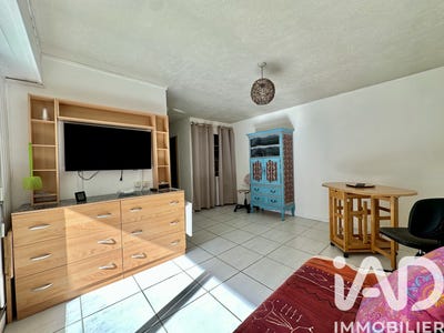 /international/fr/jard-sur-mer-pays-de-la-loire-310106405166/