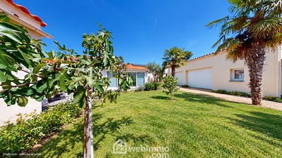 /international/fr/jard-sur-mer-pays-de-la-loire-310120049500/
