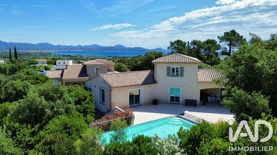 /international/fr/frejus-provence-alpes-cote-d-azur-310109090638/