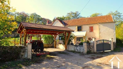 /international/fr/barnay-burgundy-310099568323/