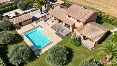 /international/fr/lignan-sur-orb-languedoc-roussillon-310119981192/