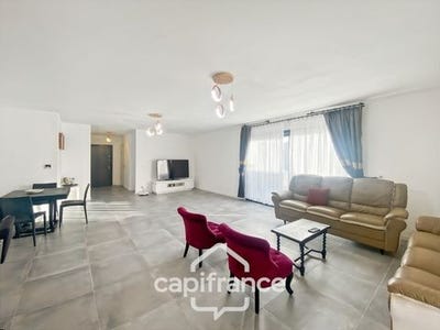 /international/fr/rochefort-charente-310100661352/
