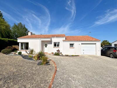 /international/fr/challans-pays-de-la-loire-310108510204/