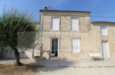 /international/fr/saint-georges-du-bois-charente-310119544770/