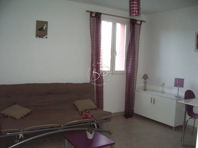 /international/fr/lorgues-provence-alpes-cote-d-azur-310109971539/