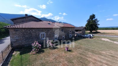 /international/fr/la-baume-d-hostun-rhone-310095335242/?lang=en