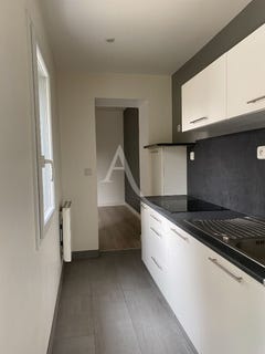 /international/fr/angers-pays-de-la-loire-310108319219/