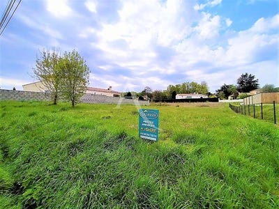 /international/fr/saintes-charente-310104462355/