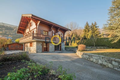 /international/fr/bourg-saint-maurice-rhone-120096839602/