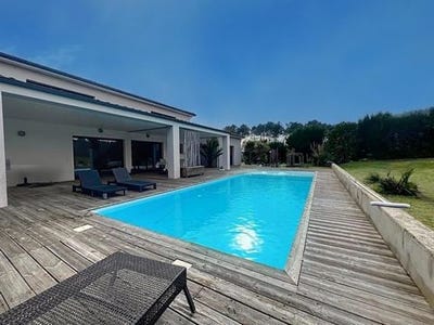 /international/fr/casteljaloux-aquitaine-310104864485/