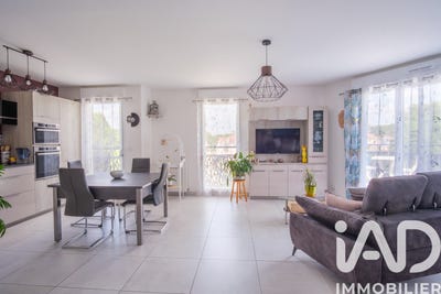 /international/fr/claye-souilly-ile-de-france-310108261181/