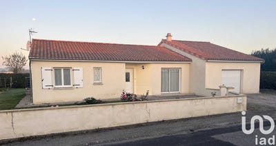 /international/fr/la-ferriere-en-parthenay-charente-310100003243/