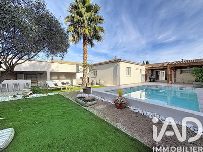 /international/fr/lignan-sur-orb-languedoc-roussillon-310103747048/