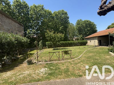 /international/fr/poussan-languedoc-roussillon-310106603978/