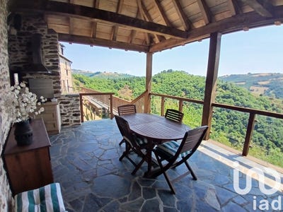 /international/fr/conques-midi-pyrenees-310101130454/