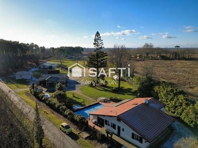 /international/fr/sainte-helene-aquitaine-310102673715/