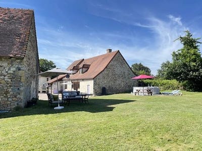 /international/fr/la-trimouille-charente-120098200338/