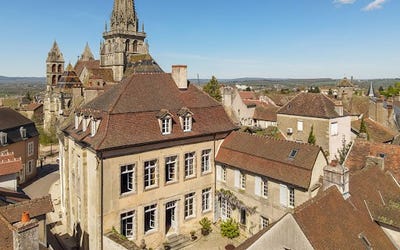/international/fr/autun-burgundy-310108154557/