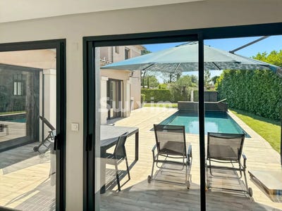 /international/fr/montboucher-sur-jabron-rhone-310105105086/