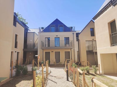 /international/fr/amboise-centre-val-de-loire-310108405944/