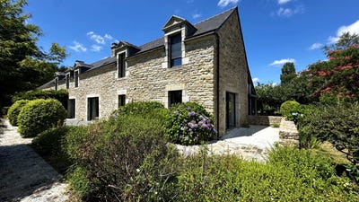 /international/fr/elven-brittany-310100913508/