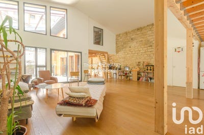 /international/fr/les-lilas-ile-de-france-310100437532/