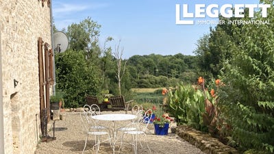 /international/fr/payroux-charente-310100824924/