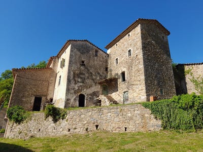 /international/fr/anduze-languedoc-roussillon-310108406720/
