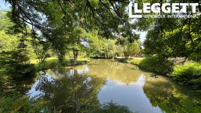 /international/fr/sarlande-aquitaine-310100232124/?lang=en