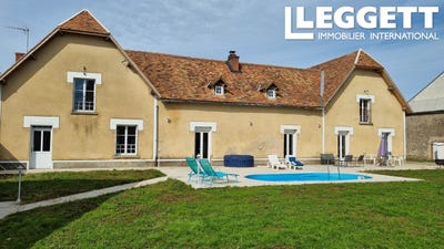 /international/fr/montmorillon-charente-310105380895/