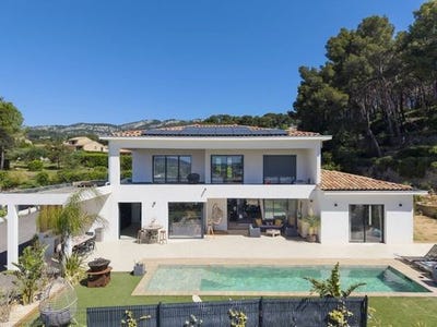 /international/fr/vence-provence-alpes-cote-d-azur-310108375047/