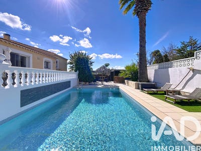 /international/fr/abeilhan-languedoc-roussillon-310104943735/