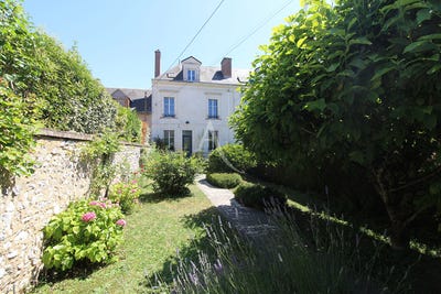 /international/fr/vendome-centre-val-de-loire-310108949003/