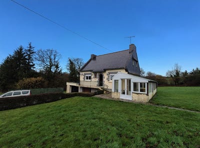 /international/fr/la-harmoye-brittany-310105819467/