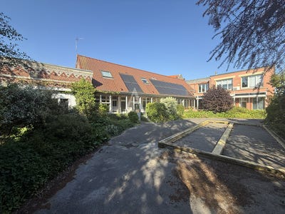 /international/fr/saint-omer-calais-310107703993/