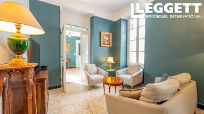 /international/fr/carcassonne-languedoc-roussillon-310100823307/