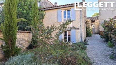 /international/fr/rouillac-charente-310107268473/