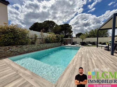 /international/fr/calvisson-languedoc-roussillon-310109097028/?lang=it