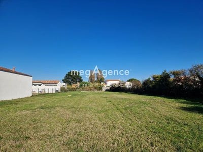 /international/fr/sables-d-olonne-pays-de-la-loire-310106488083/