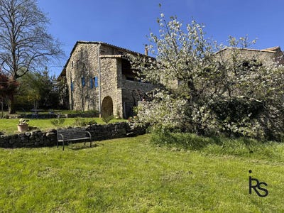 /international/fr/largentiere-rhone-310099467592/