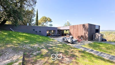 /international/fr/castelnau-le-lez-languedoc-roussillon-310107950322/