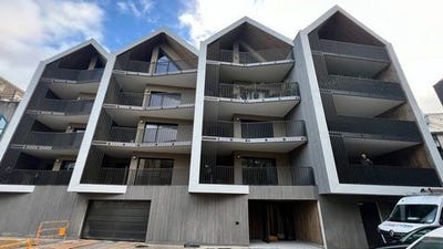 /international/fr/quimper-brittany-120096719052/