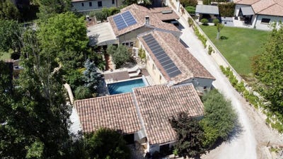 /international/fr/vedene-provence-alpes-cote-d-azur-310108969571/