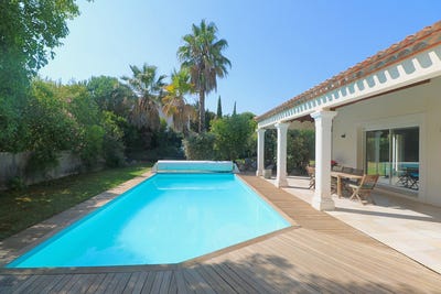 /international/fr/beziers-languedoc-roussillon-310107951244/