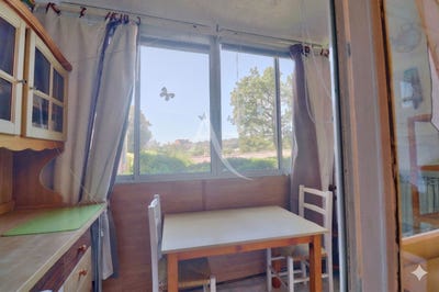/international/fr/greoux-les-bains-provence-alpes-cote-d-azur-310108600947/