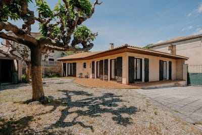 /international/fr/bessan-languedoc-roussillon-310108278560/
