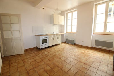 /international/fr/chalon-sur-saone-burgundy-310107559403/