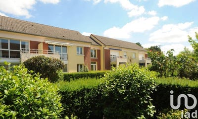 /international/fr/thorigny-sur-oreuse-burgundy-310100227998/?lang=en