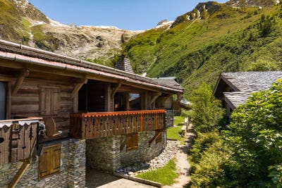 /international/fr/chamonix-mont-blanc-rhone-310109048485/?lang=fr